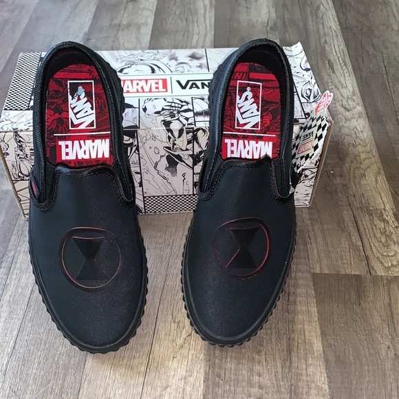 VANS X MARVEL SLIP-ON - Picture 7 of 9